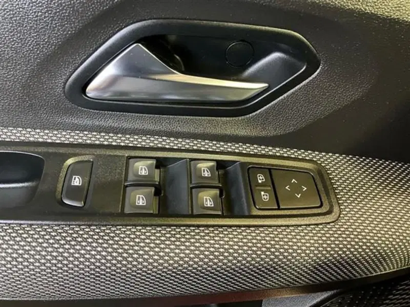 Dacia Sandero usata a Como (19)