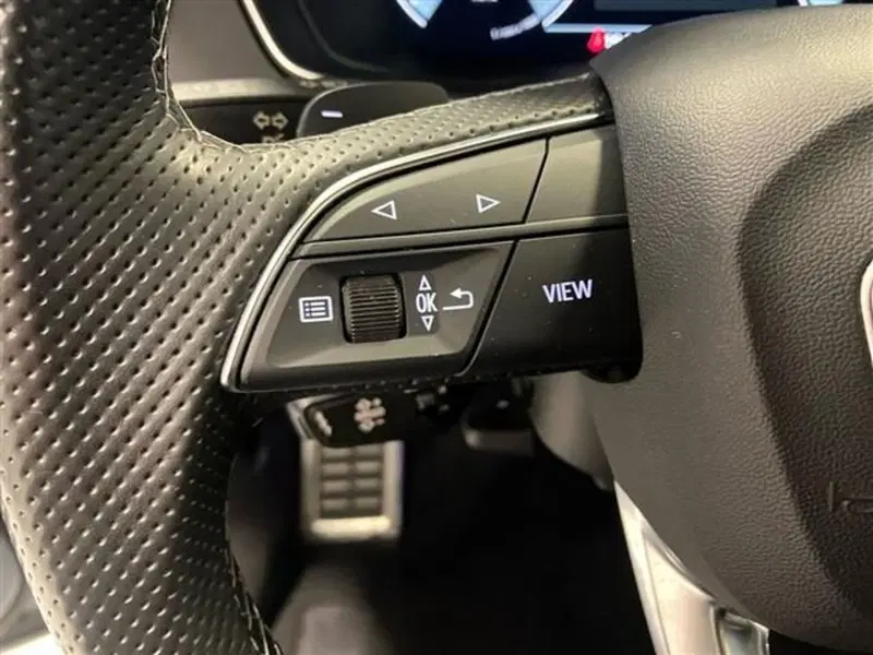 Audi Q5 Sportback usata a Como (17)