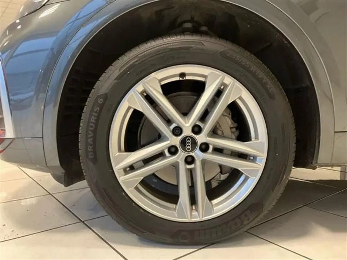 Audi Q5 Sportback usata a Como (8)