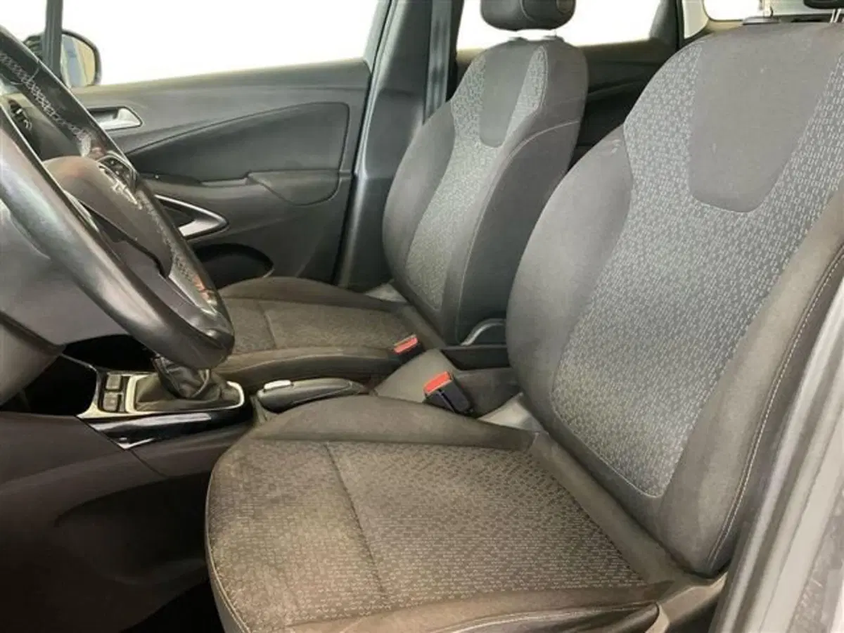 Opel Crossland usata a Como (11)