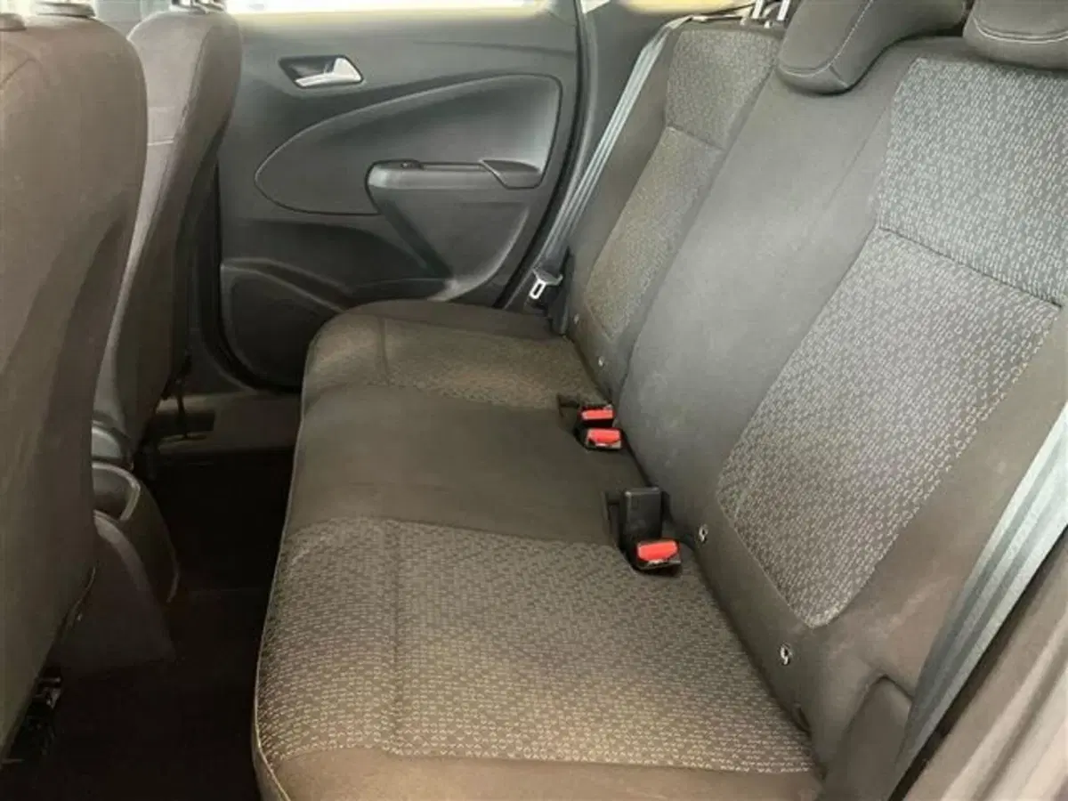 Opel Crossland usata a Como (12)