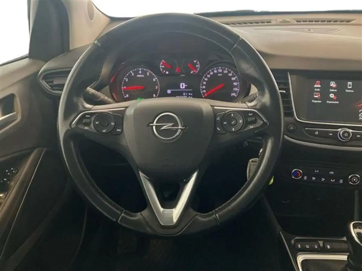 Opel Crossland usata a Como (17)