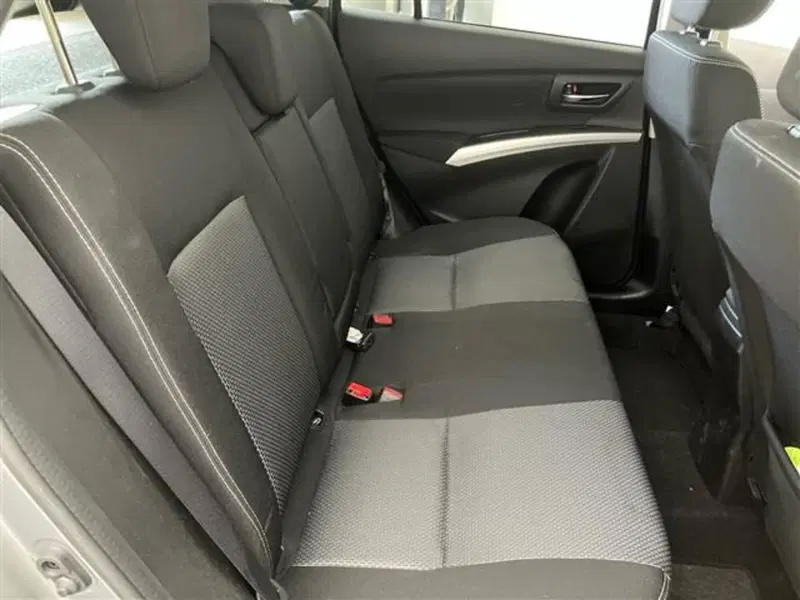 Suzuki S-Cross usata a Como (13)