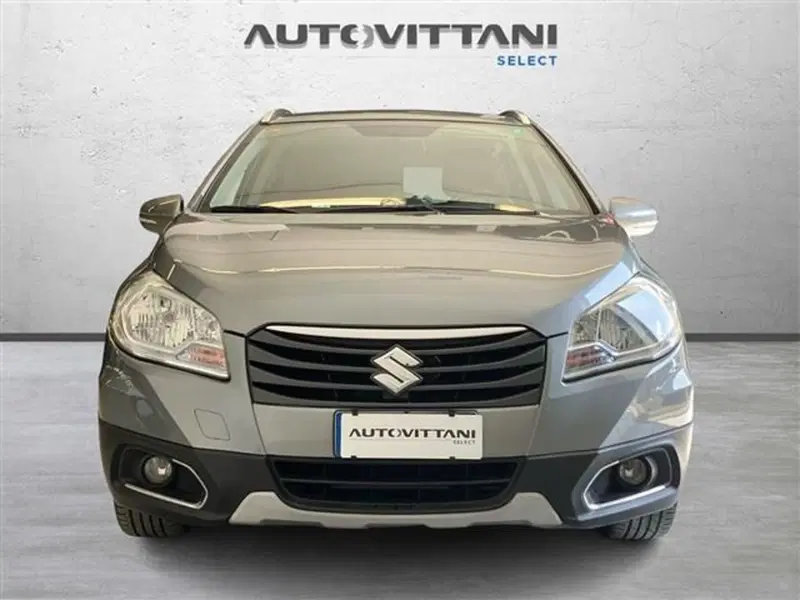 Suzuki S-Cross usata a Como (2)