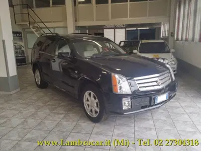 Cadillac SRX 4.6 V8 aut. AWD Sport Luxury del 2006 usata a Cologno Monzese