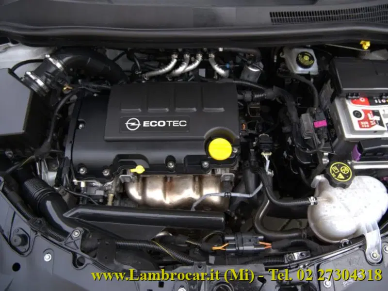 Opel Corsa usata a Milano (9)