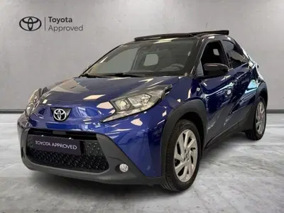 Toyota Aygo X 1.0 Trend Air 72cv s-cvt del 2022 usata a Prato