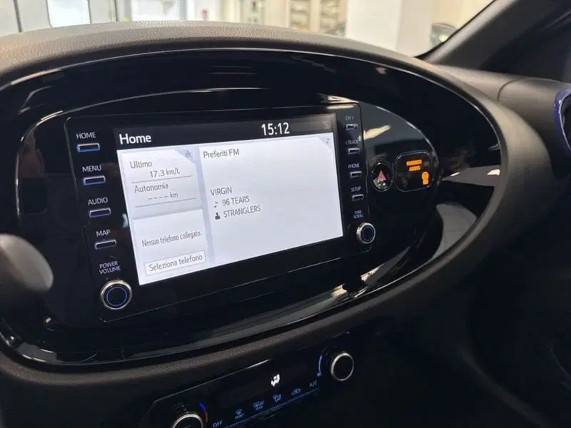 Toyota Aygo X usata a Prato (16)