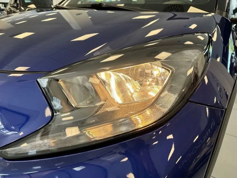 Toyota Aygo X usata a Prato (8)