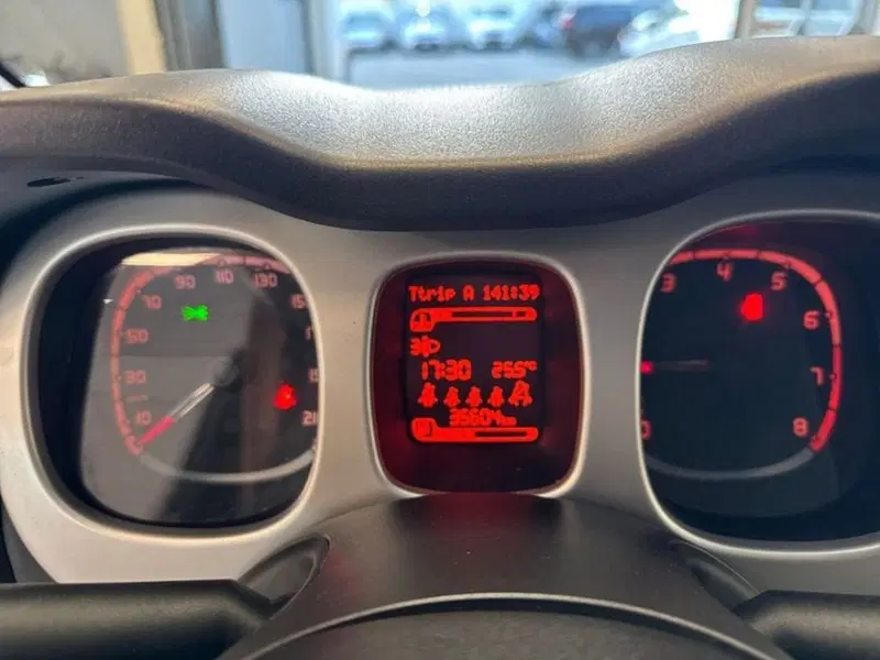 Fiat Panda usata a Prato (13)