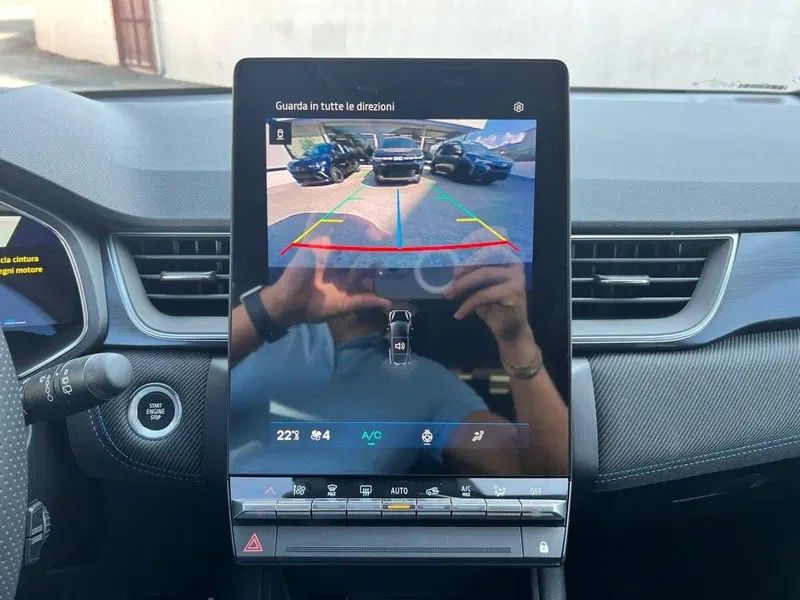 Renault Symbioz usata a Messina (16)