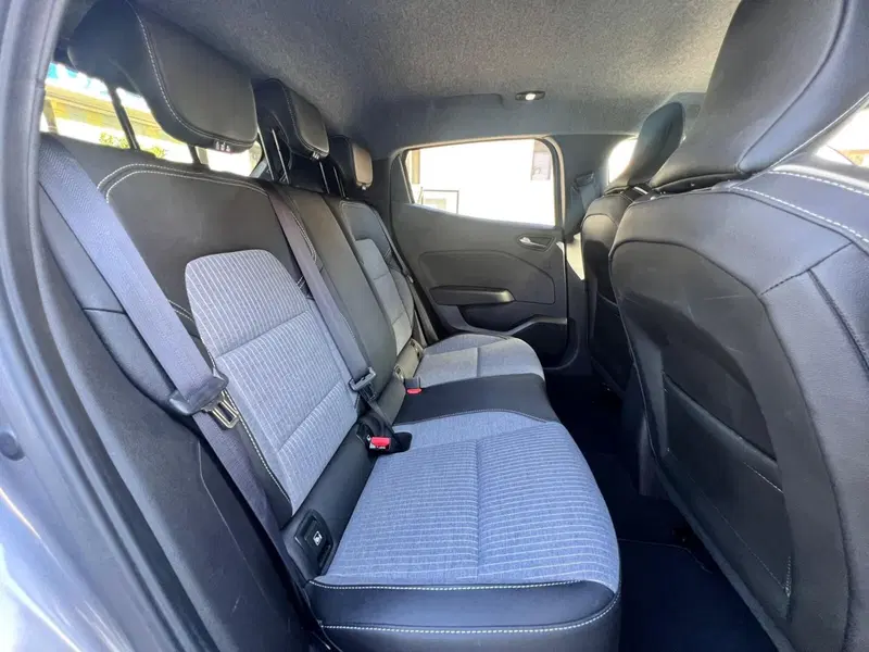 Renault Clio usata a Messina (11)