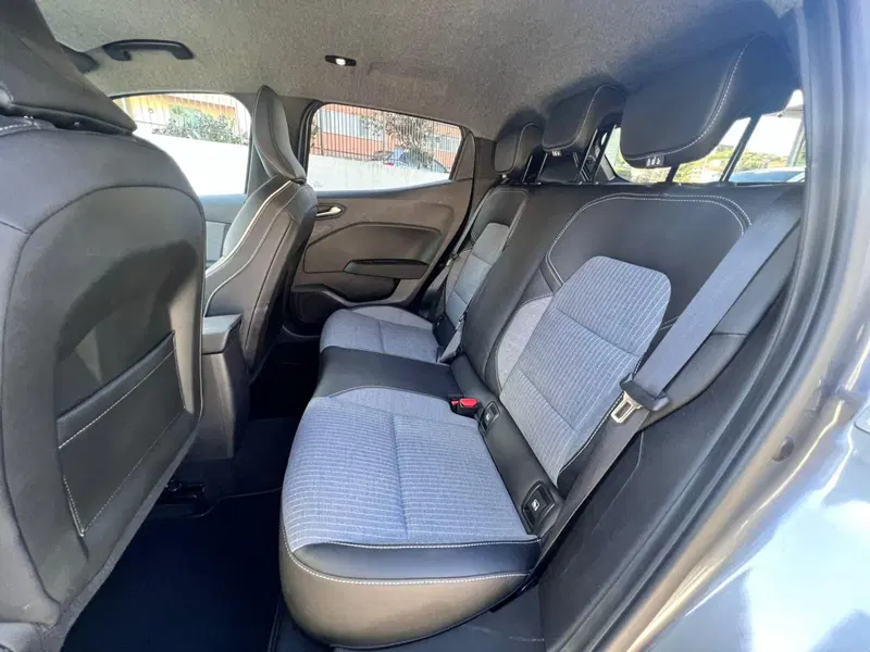 Renault Clio usata a Messina (12)