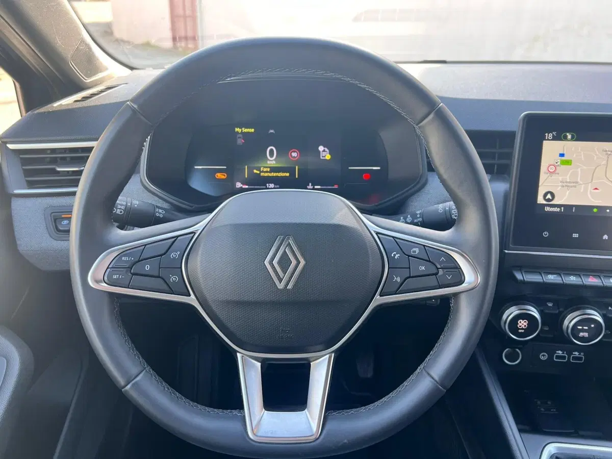 Renault Clio usata a Messina (15)