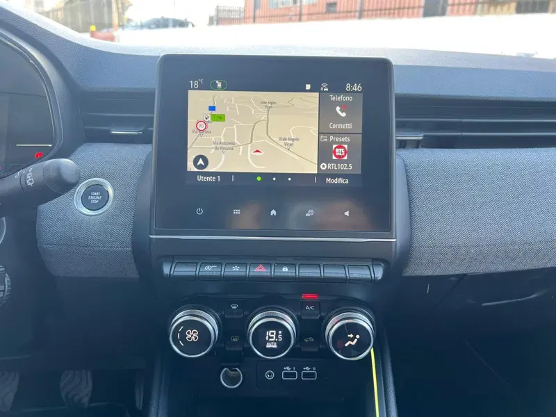 Renault Clio usata a Messina (19)