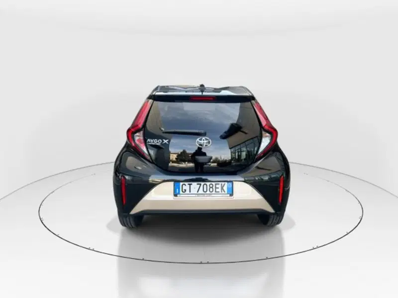 Toyota Aygo X usata a Modena (7)