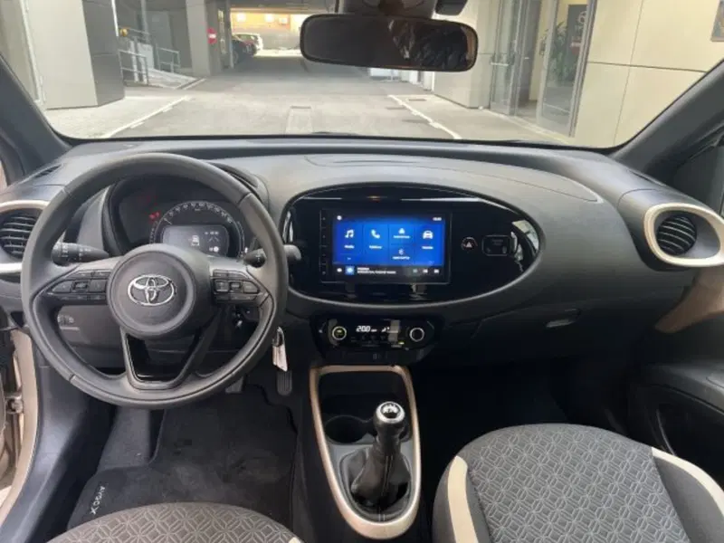 Toyota Aygo X usata a Modena (9)