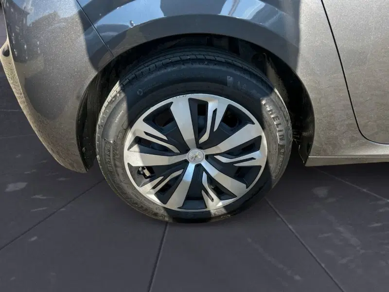 Peugeot 208 usata a Verona (7)