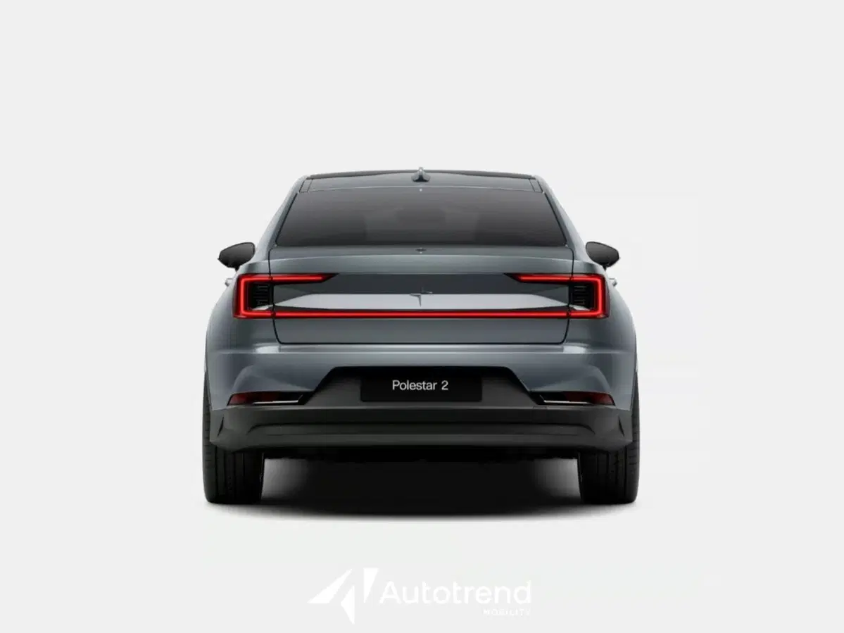 Polestar Polestar 2 nuova a Bari (14)