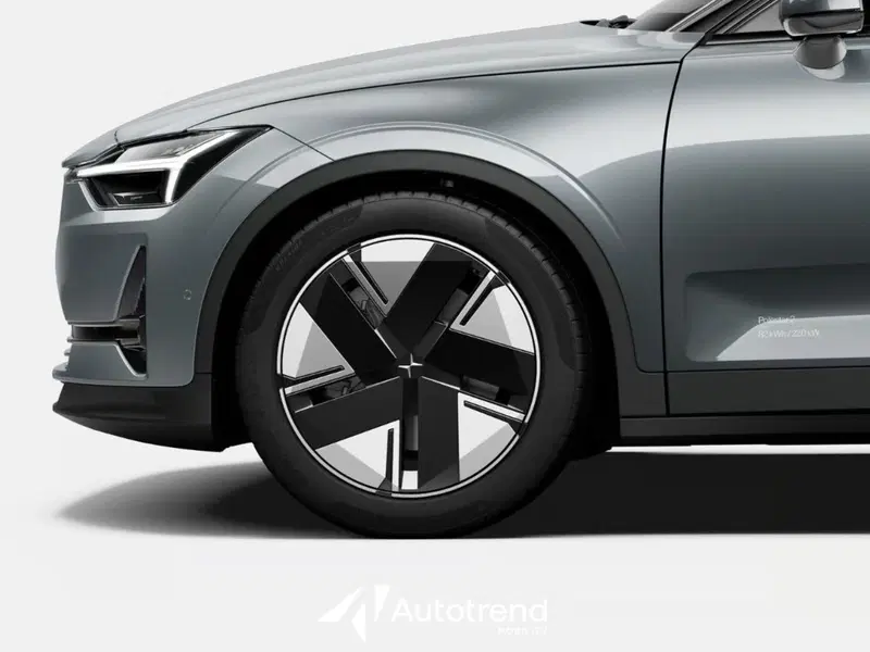 Polestar Polestar 2 nuova a Bari (6)