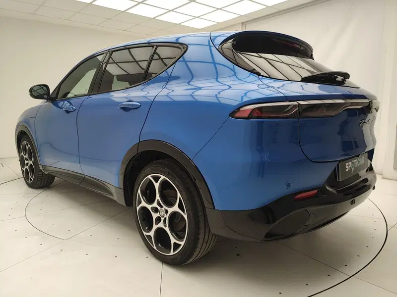 Alfa Romeo Tonale usata a Como (4)