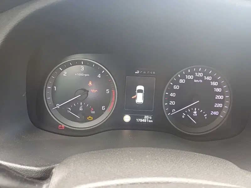 Hyundai Tucson usata a Alessandria (12)