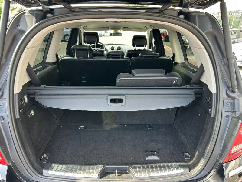 Mercedes-Benz GL usata a Piacenza (13)