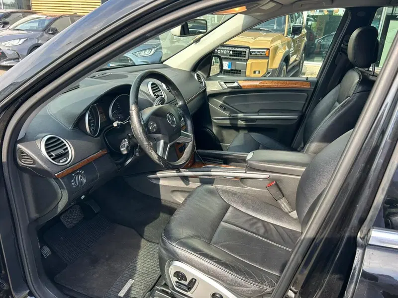 Mercedes-Benz GL usata a Piacenza (14)