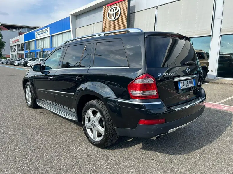 Mercedes-Benz GL usata a Piacenza (2)