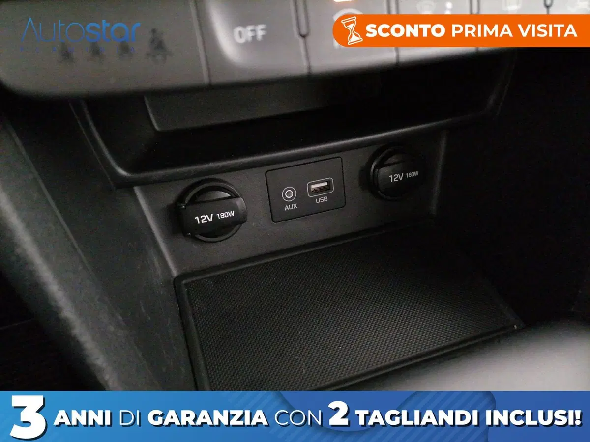 Hyundai Kona usata a Roma (18)
