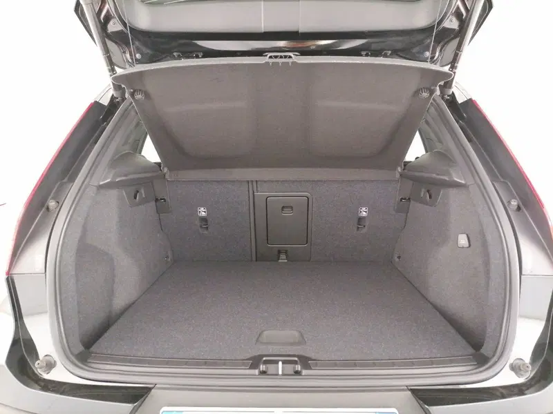 Volvo XC40 usata a Roma (10)