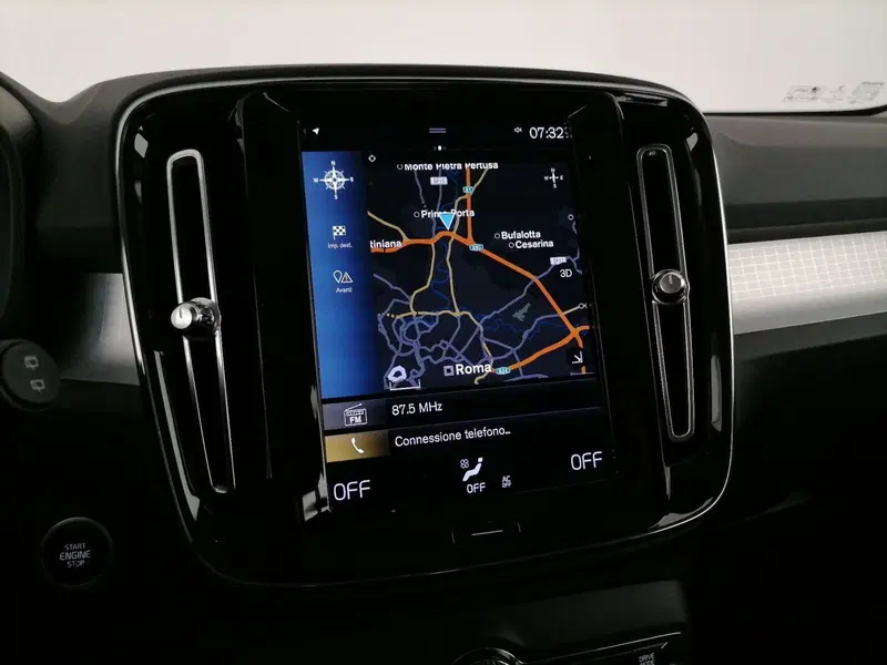 Volvo XC40 usata a Roma (17)