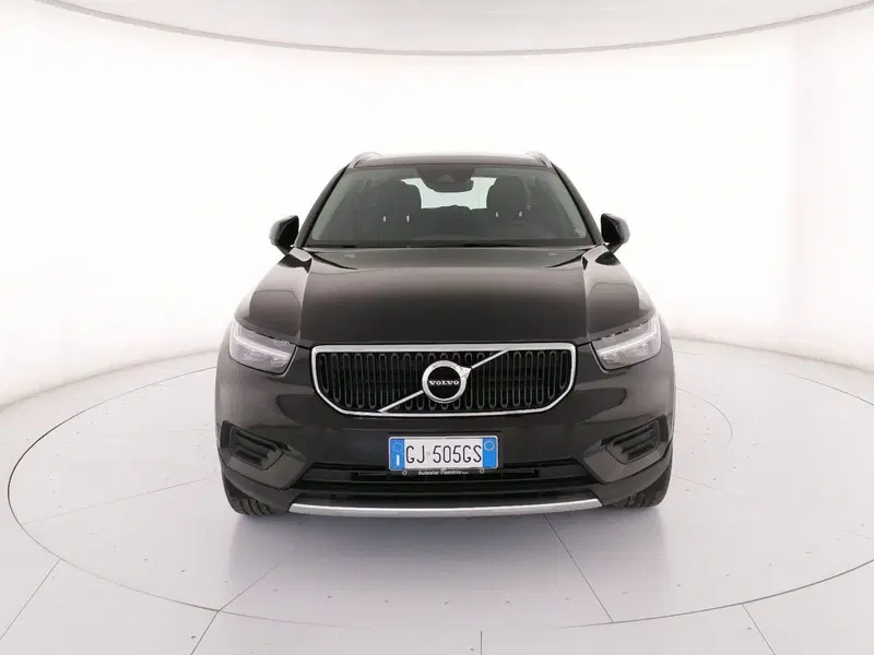 Volvo XC40 usata a Roma (5)