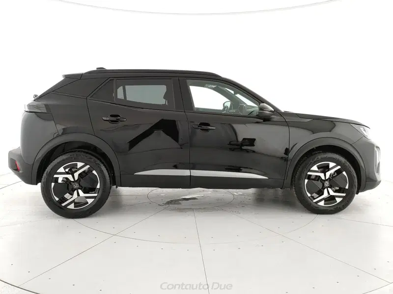 Peugeot 2008 nuova a Caserta (4)