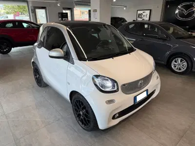 smart Fortwo 70 1.0 twinamic Passion del 2017 usata a Castellammare di Stabia