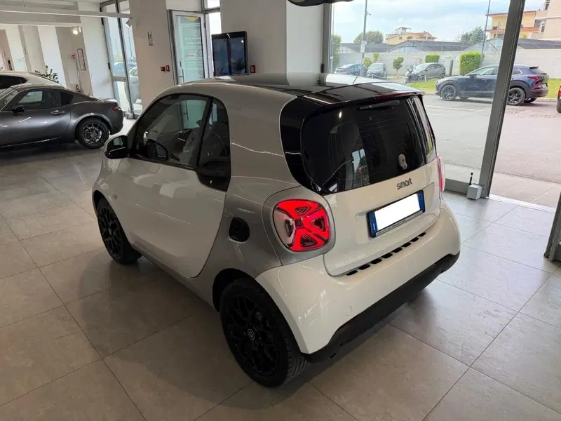 smart Fortwo usata a Napoli (4)
