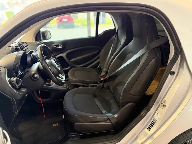 smart Fortwo usata a Napoli (8)