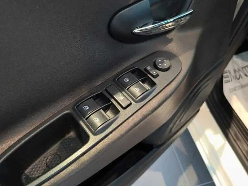 Lancia Ypsilon usata a Forlì-Cesena (17)