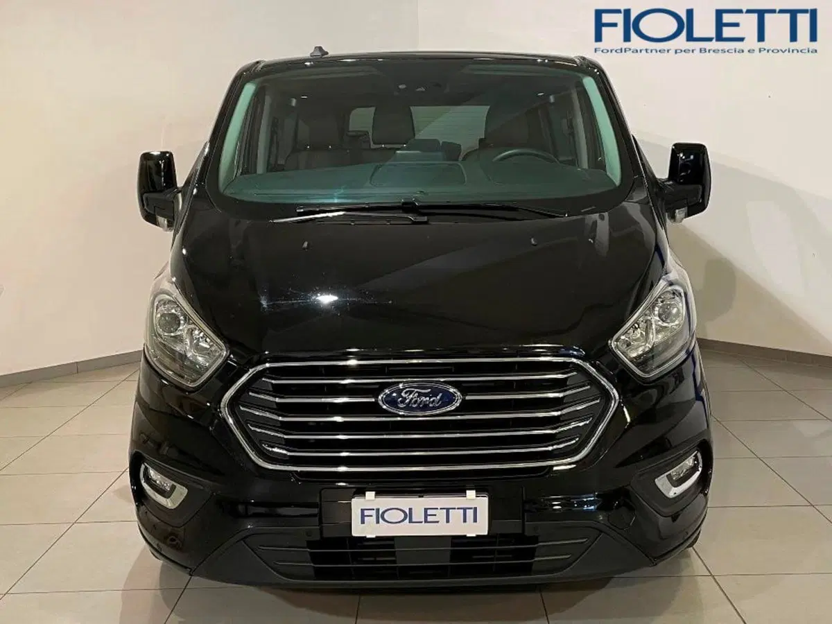 Ford Tourneo Custom usata a Brescia (3)