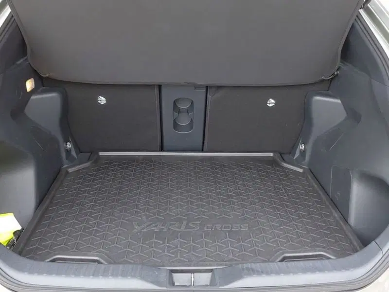 Toyota Yaris Cross usata a Cagliari (7)