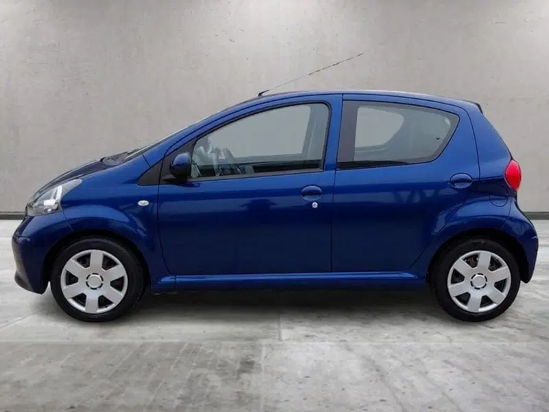 Toyota Aygo usata a Cagliari (2)
