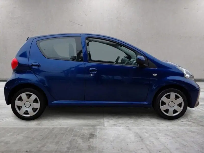Toyota Aygo usata a Cagliari (3)