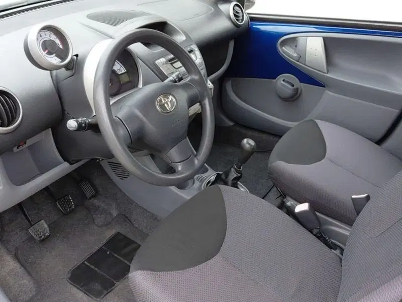 Toyota Aygo usata a Cagliari (6)