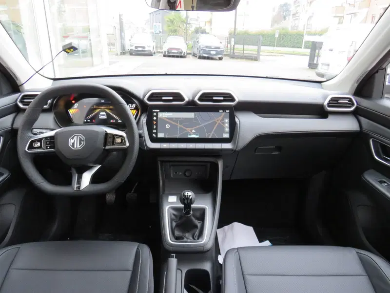 Mg ZS nuova a Monza e Brianza (6)