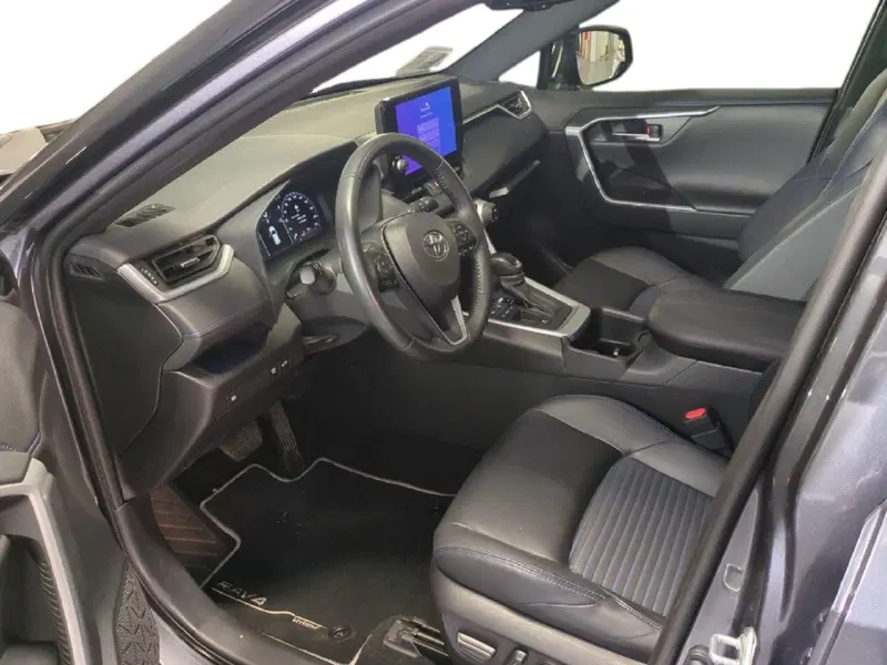 Toyota Rav4 usata a Milano (12)