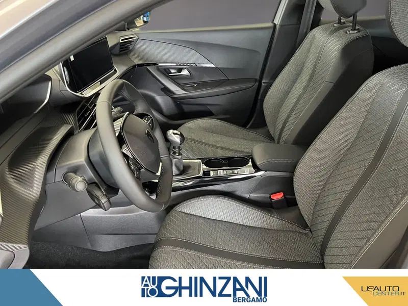 Peugeot 2008 nuova a Bergamo (12)