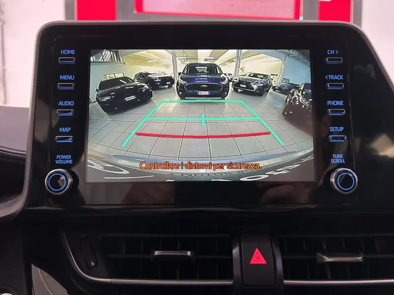 Toyota Toyota C-HR usata a Modena (15)