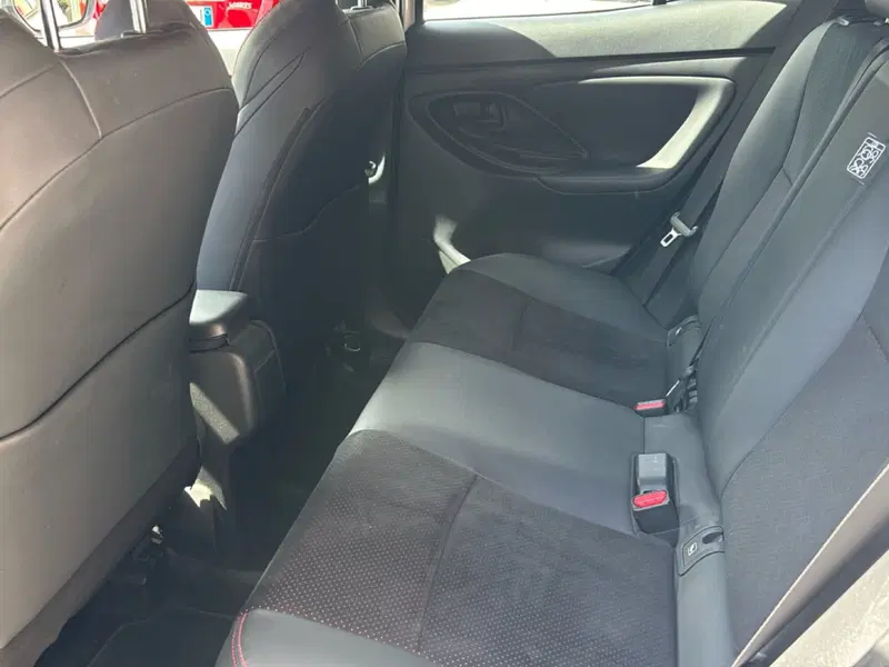 Toyota Yaris Cross usata a Forlì-Cesena (9)