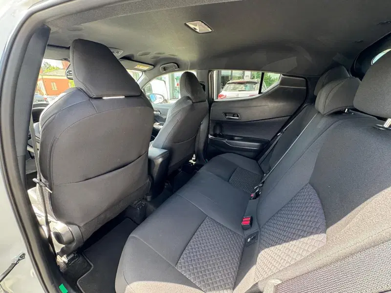 Toyota Toyota C-HR usata a Modena (14)