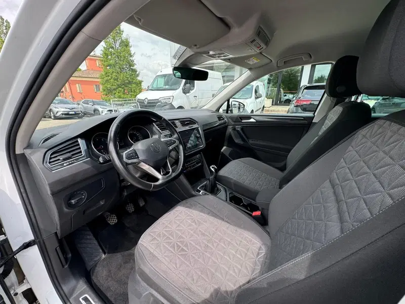 Volkswagen Tiguan usata a Modena (12)